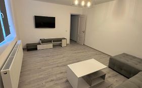 Apartament modern, totul nou, in centrul orasului